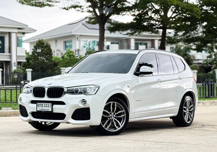 BMW X3 xDrive20d M-Sport ดีเซลล้วน โฉม LCI หลังคาแก้ว (F25) ออฟชั่นสูงสุดของรุ่นนี้ ปี 2017 ใช้งานน้อย  เจ้าของเดียว