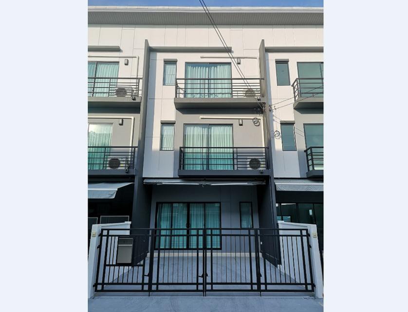 ให้เช่า หรือ ขาย บ้านกลางเมือง ราชพฤกษ์-รัตนาธิเบศร์ ทาวน์โฮม 3 ชั้น 3 ห้องนอน 3 ห้องน้ำ ใกล้รถไฟฟ้าสายสีม่วง บางรักใหญ่