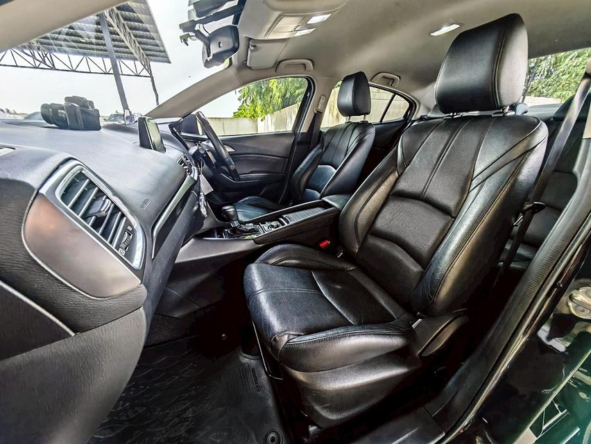 MAZDA 3 2.0S 4ประตู 9