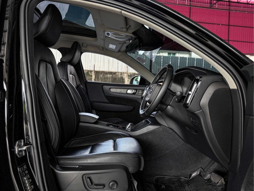 2021 จด 2022 VOLVO XC40 Recharge T5 Inscription 9