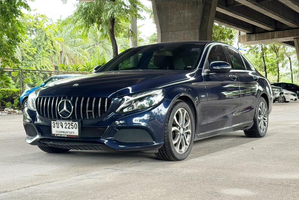 2017 Mercedes-Benz C350e Avantgarde AT ไมล์น้อย