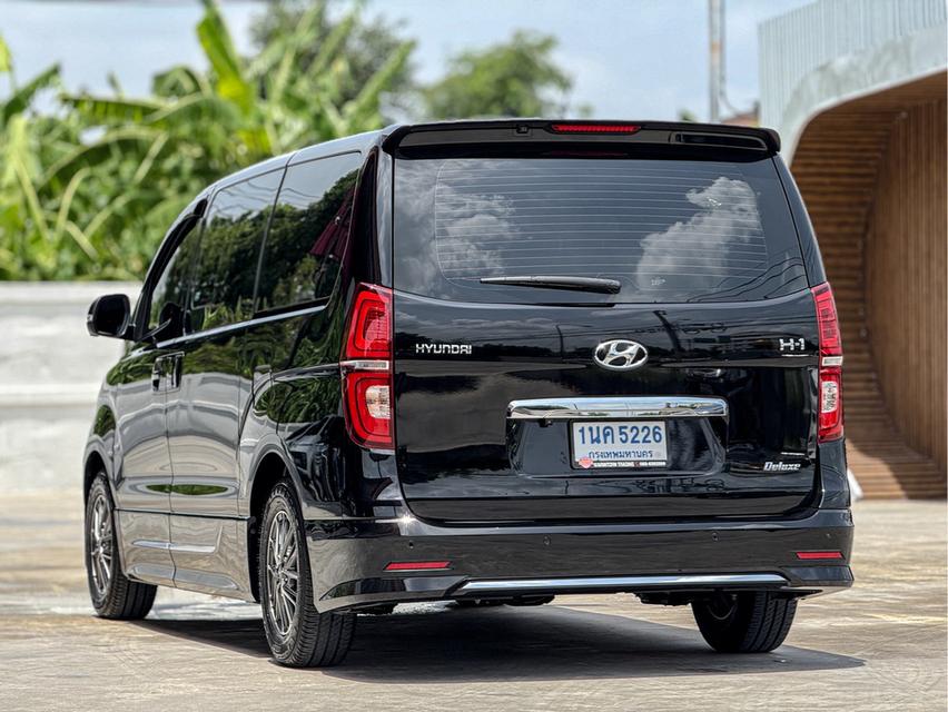 รหัสรถ WRT5226 2021 HYUNDAI H1 DELUXE โฉม ปี18-ปัจจุบัน