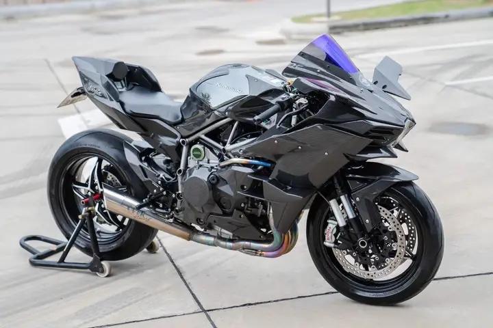 ส่งต่อ Kawasaki Ninja H2R  จังหวัด นครปฐม 3