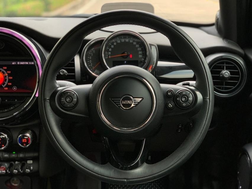 2019 MINI COOPER 2.0 S 5-TURER RHD รหัส PJP1966  8