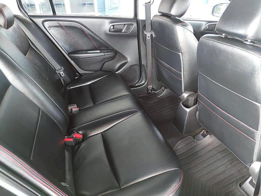 รหัสรถ KCY6972 HONDA CITY 1.5 V i-VTEC AUTO ปี 2017 10