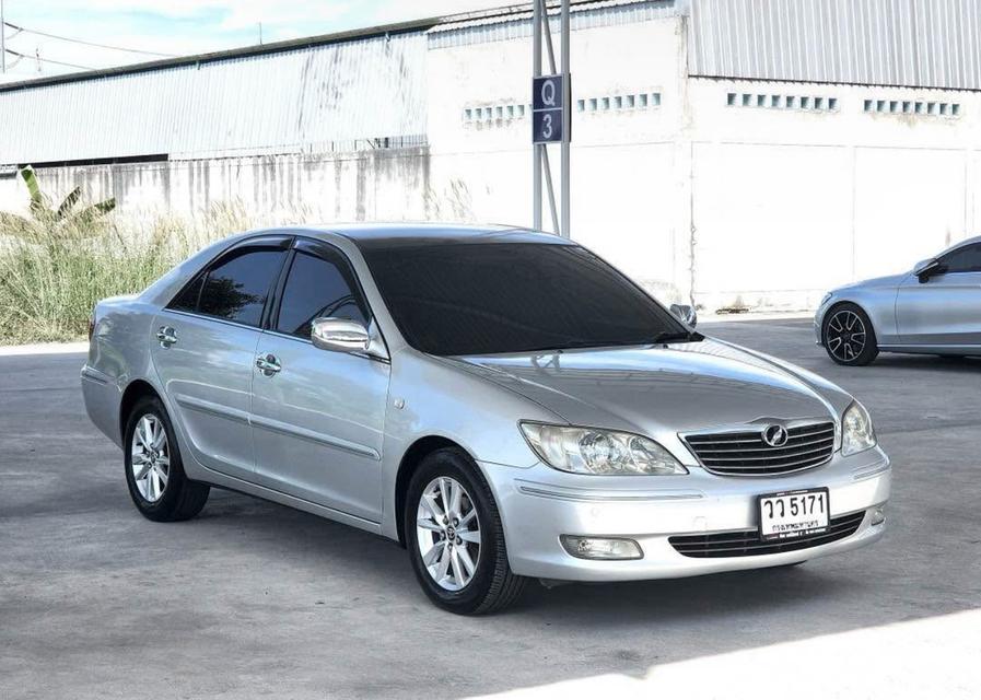 ขายรถเก๋งยอดนิยม Toyota Camry ปี 2003