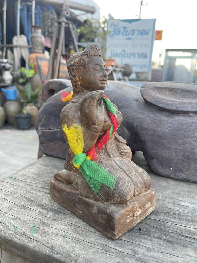 แม่นางกวัก เนื้อดิน วัดโบสถ์สมพรชัย จังหวัดอยุธยา รูปปั้นแม่นางกวักเนื้อดิน 4