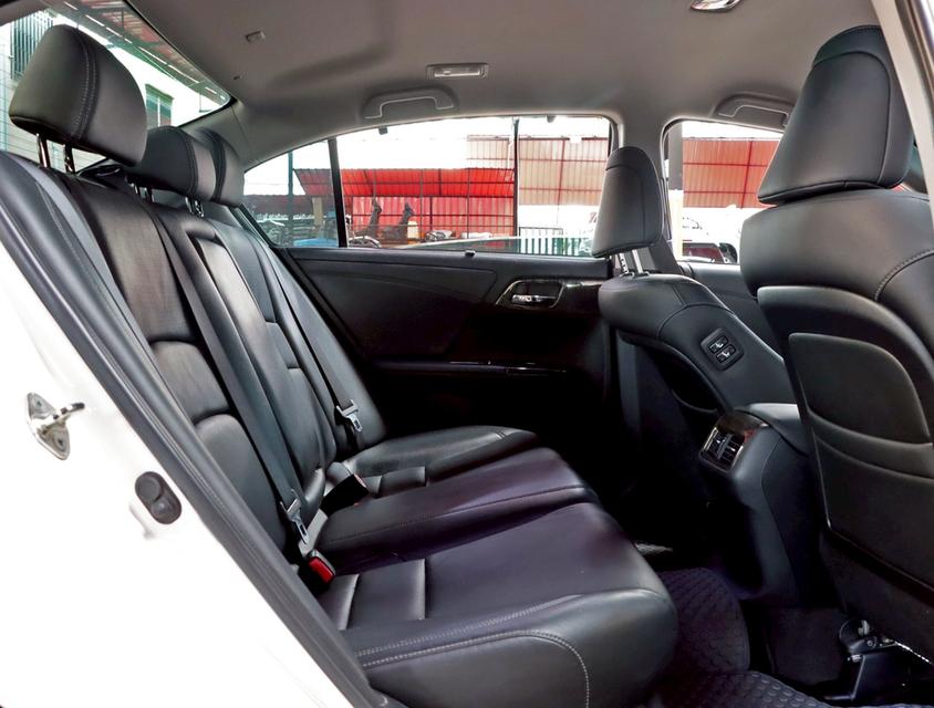 HONDA ACCORD 2.0 EL i-VTEC ปี13จด15สภาพกริ๊บๆ เครื่อง+ช่วงล่างแน่น ไมล์น้อย 9