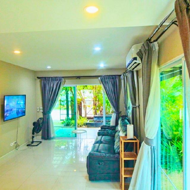 วิวสวนขนาดใหญ่ เทพกระษัตรี-ถลาง คฤหาสน์ บ้าน 2ชั้น 79ตร.วา. 250ตร.ม. รร.ถลางวิทยา 1.5 กม. เฟอร์ครบ สนามบินนานาชาติภูเก็ต 3