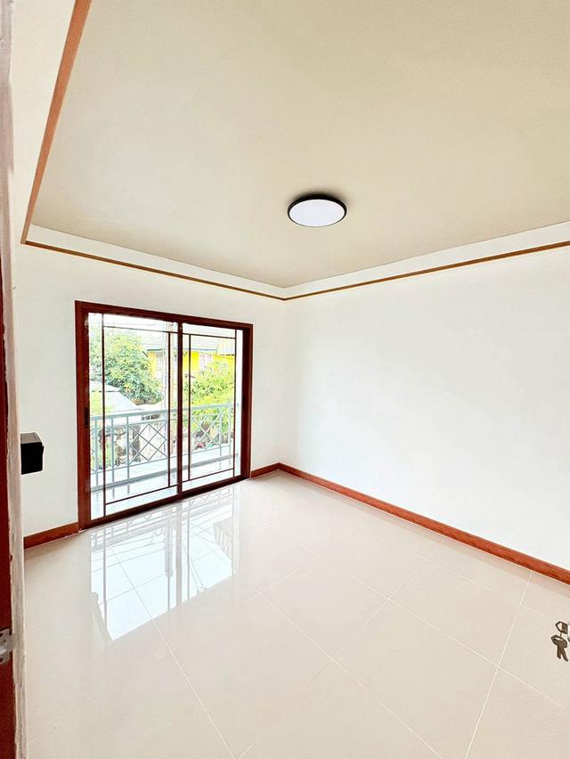 หมู่บ้านพฤกษา14A วัดลาดปลาดุก ทาวน์เฮาส์ 2 ชั้น ตกแต่งใหม่พร้อมอยู่ พร้อมเฟอร์นิเจอร์ โทนสีอบอุ่น คลาสสิก 17