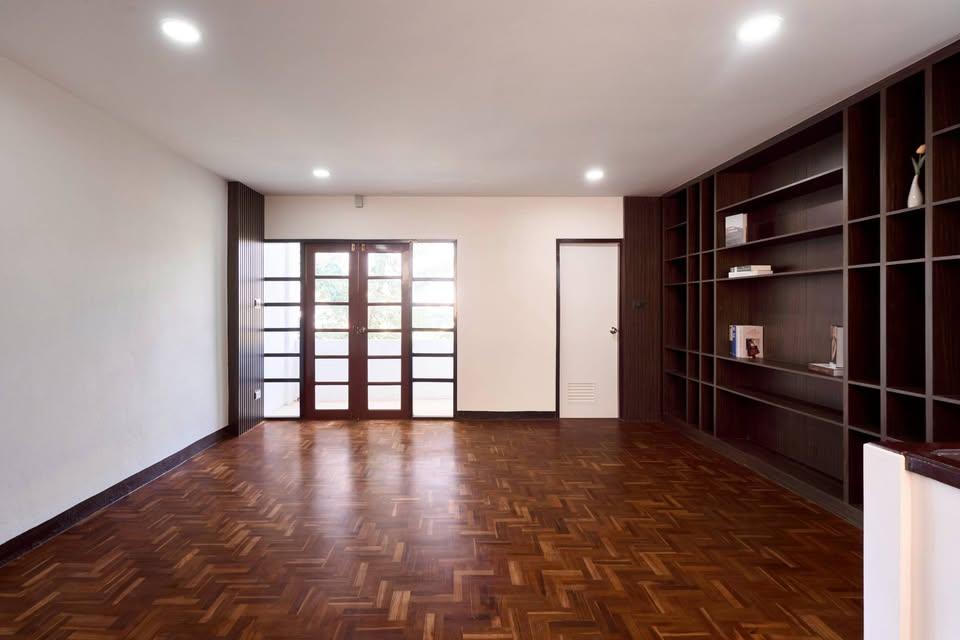 🚨 FOR RENT! ทาวน์โฮม 4 ชั้น ทำเลทอง ใกล้ศูนย์ราชการ! ✨ 4-Storey Townhouse in Prime Location near Chiang Mai Government Center! 💰 ค่าเช่า/Rental Pr 2