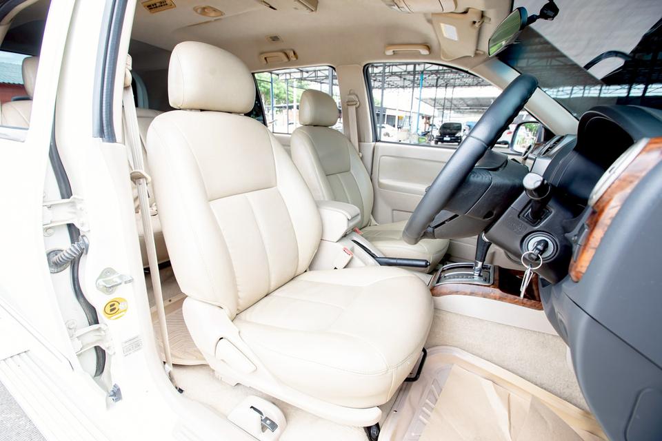 Isuzu MU-7 3.0Primo ปี09 16