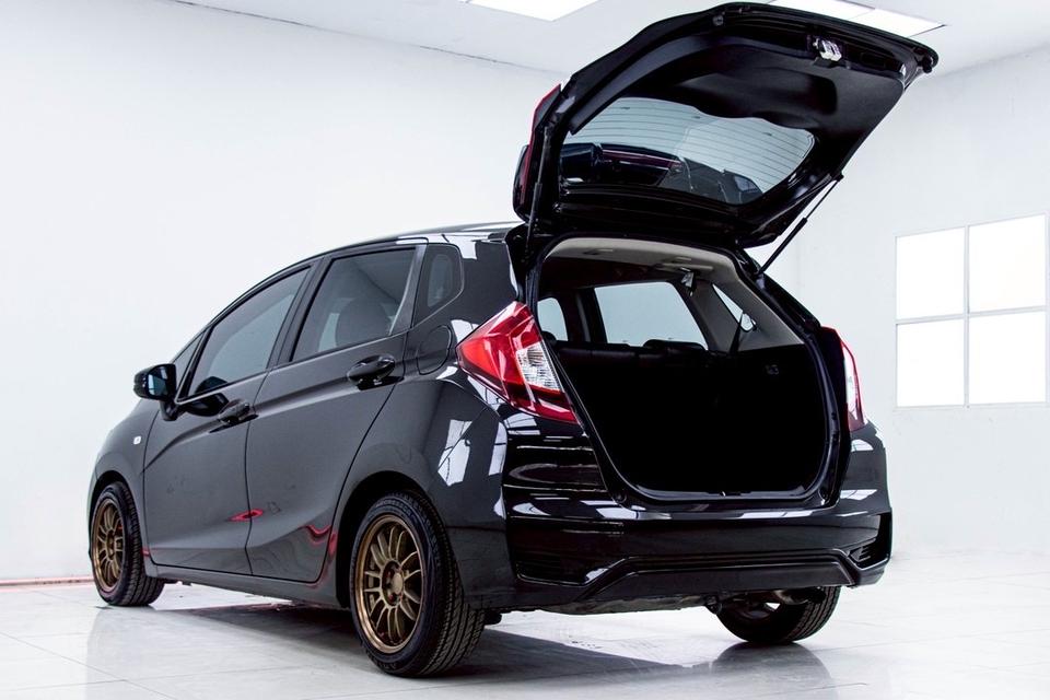 รหัสรถ 5B982 JAZZ 1.5 V+ 2019 8