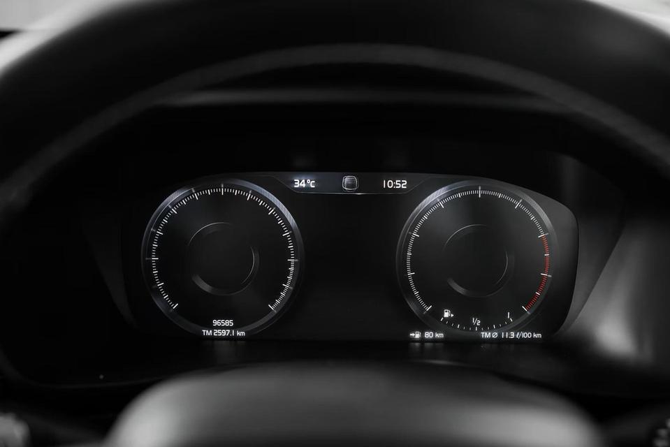 Volvo XC40 T5 R-Design AWD 2019 รูปที่ 15