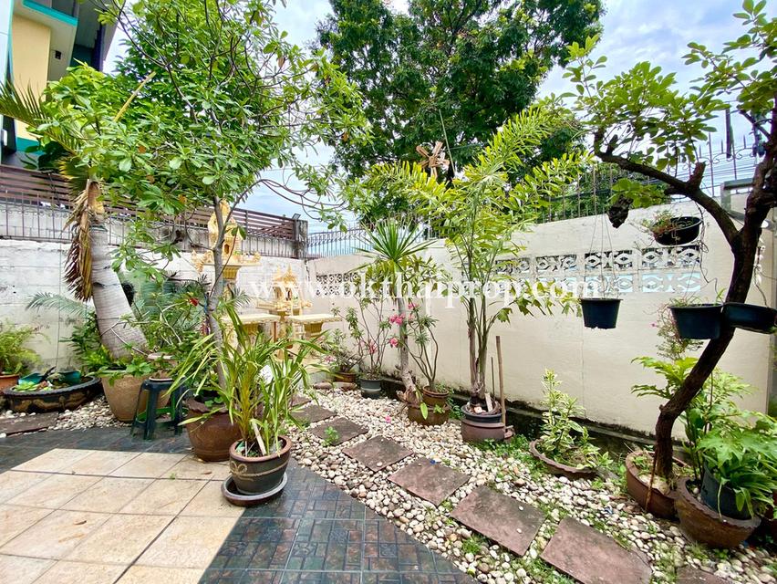 บ้านเดี่ยวพร้อมที่ดิน ซอยโกสุมรวมใจ ดอนเมือง 18