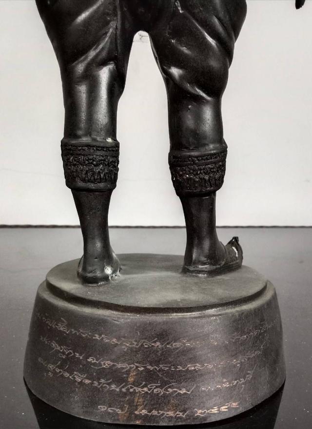 609.พระบรมรูปหล่อสมเด็จพระเจ้าตากสินมหาราช ทรงยืน 11