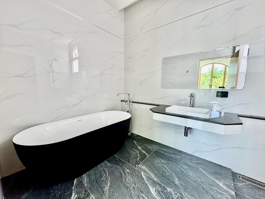 Brand New Pool Villa Pattaya For Sale  13