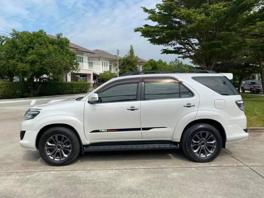 TOYOTA FORTUNER 3.0 TRD ปี2013 2