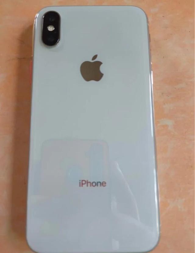 IPhone X มือสอง สีเงิน silver  1