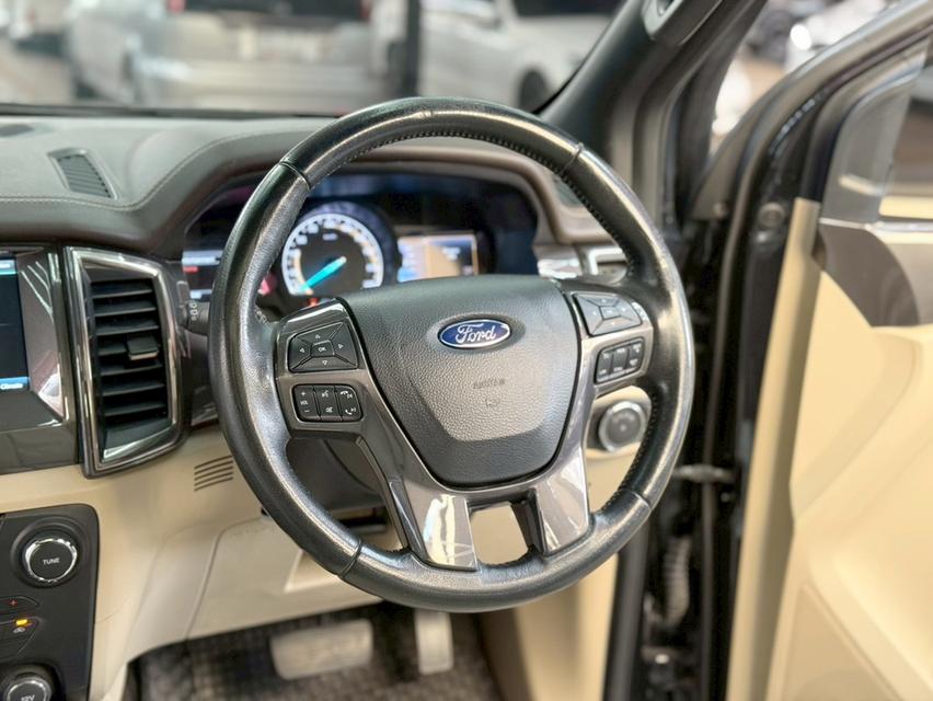 FORD EVEREST 3.2 Titanium+ 4WD ปี2016ออพชั่นจัดเต็ม ขับนิ่ม เครื่องแน่น พร้อมใช้งาน รูปที่ 9
