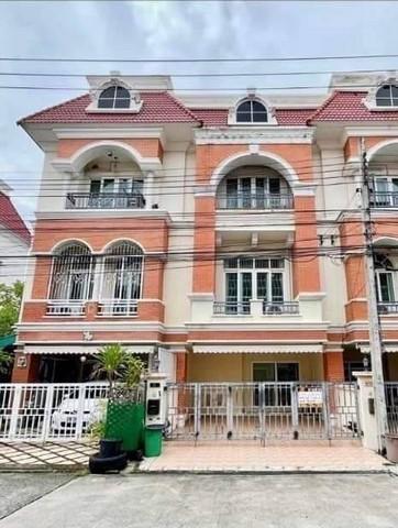 ให้เช่าทาวน์โฮม 3 ชั้น 22 ตรว. หมู่บ้านคาซ่าซิตี้ 1 เขตลาดพร้าว ใกล้ รร.สตรีวิทยา 2 2