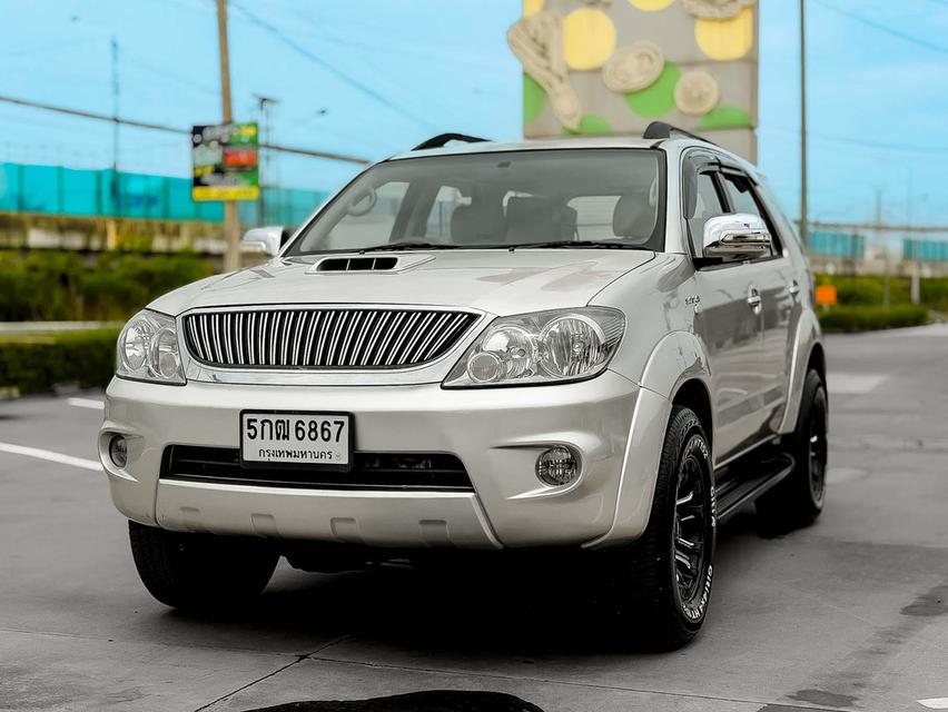 FORTUNER 3.0 V 4WD ปี 2006 ออกรถฟรีดาวน์ รูปที่ 4