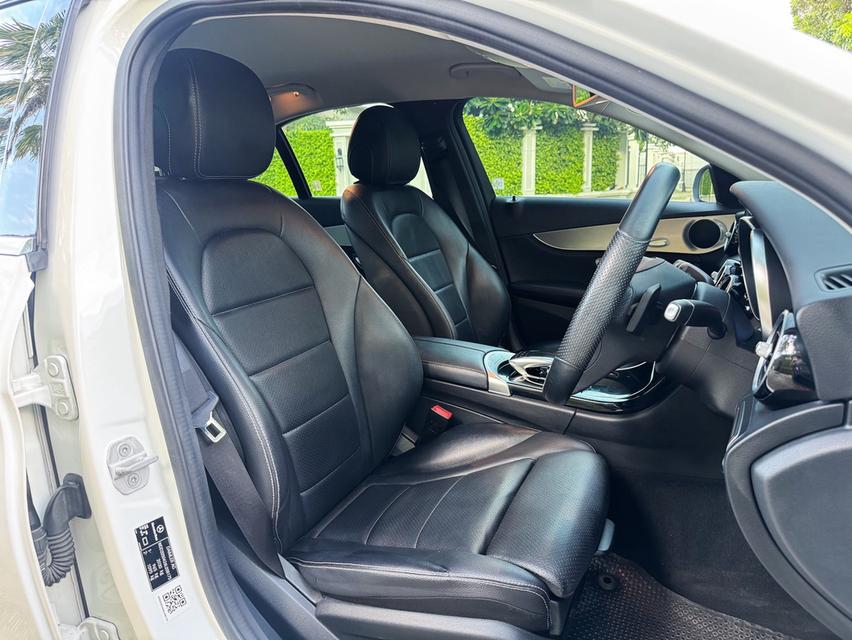 รหัสรถ AVA6292 📌 Benz C200 AMG เบนซินล้วน w205 ปี 2016  10