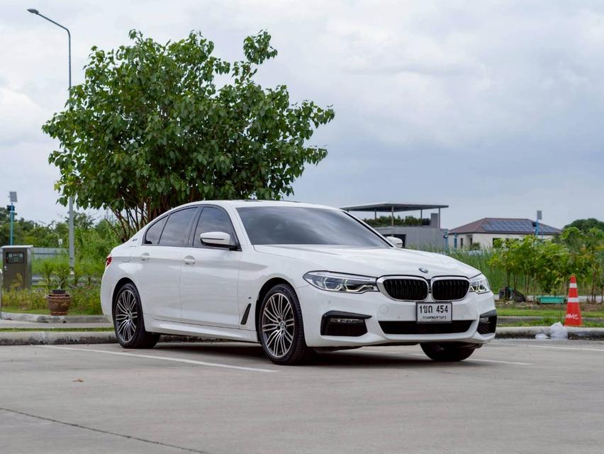 BMW 530e 2.0 M Sport Plug-in Hybrid ปี 2018