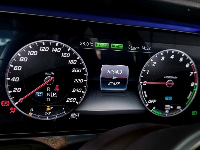 รหัสรถ WRT1030 2019 BENZ E-CLASS, E350e 2.0 EXCLUSIVE 9