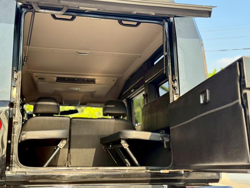 ปี 2015 THAI RUNG TRANSFORMER MAX, 2.5 D4D 2WD 11 ที่นั่ง เกียร์ออโต้ เครื่องยนต์ดีเซล 15