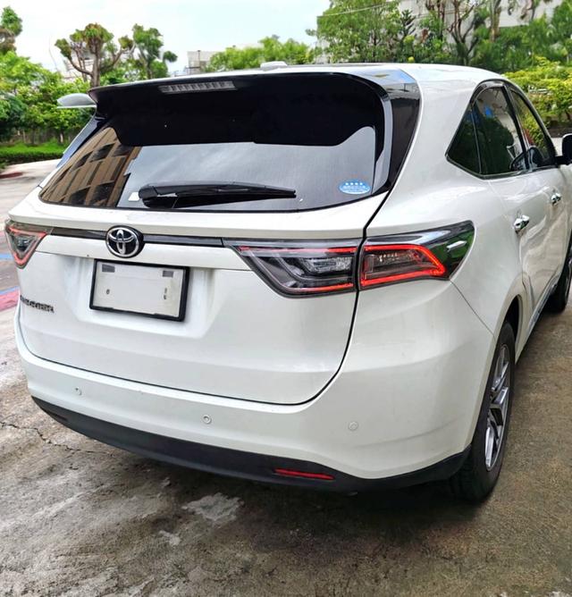 Toyota Harrier 2015 รุ่นTOP รถสวย พร้อมใช้ เจ้าของขายเอง รับประกัน 6