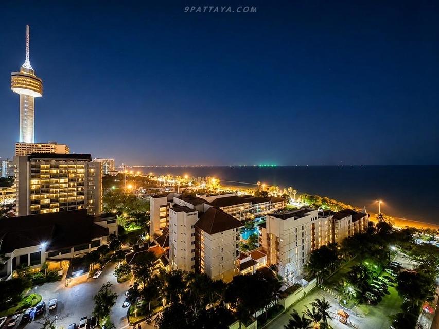 For Sale — View Talay 3 Jomtien, PratumnakBeachfront condo opportunity in View Talay 3 Jomtien, Building B, located on Pratumnak Soi 6. 12