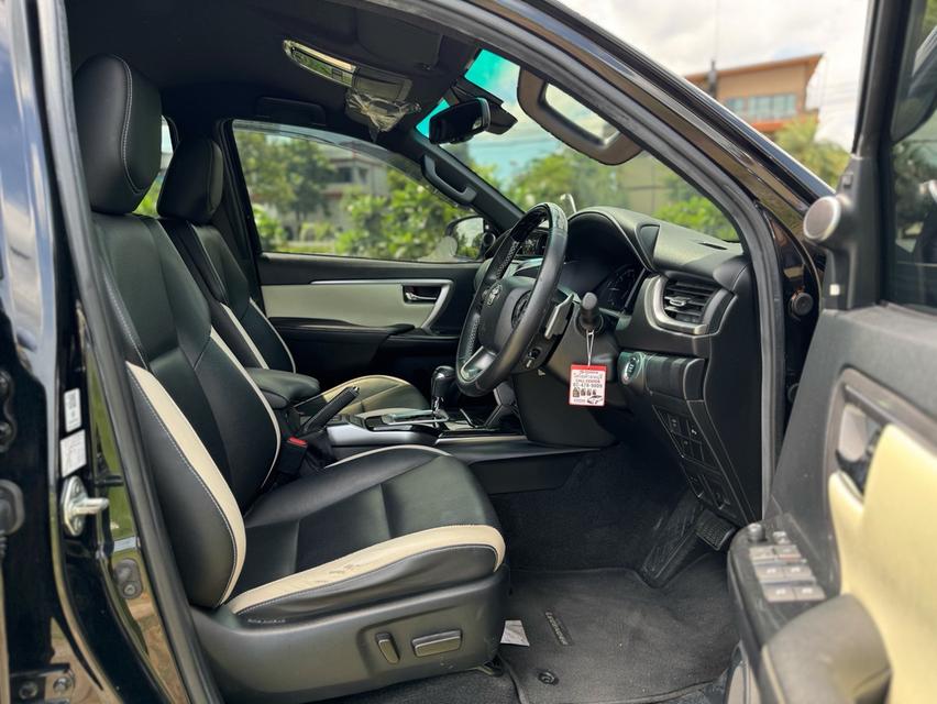 FORTUNER Legender 2.8 4WD ปี 2021 รูปที่ 16