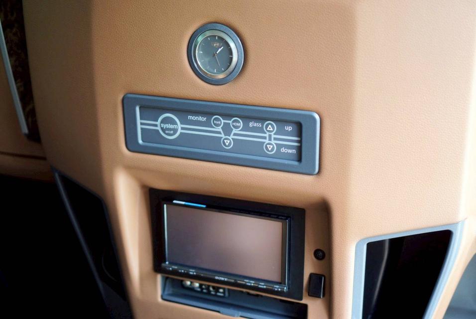 Volkswagen Caravelle T5 Minor Change 2015 สีน้ำตาล รถประวัติครบ รูปที่ 12