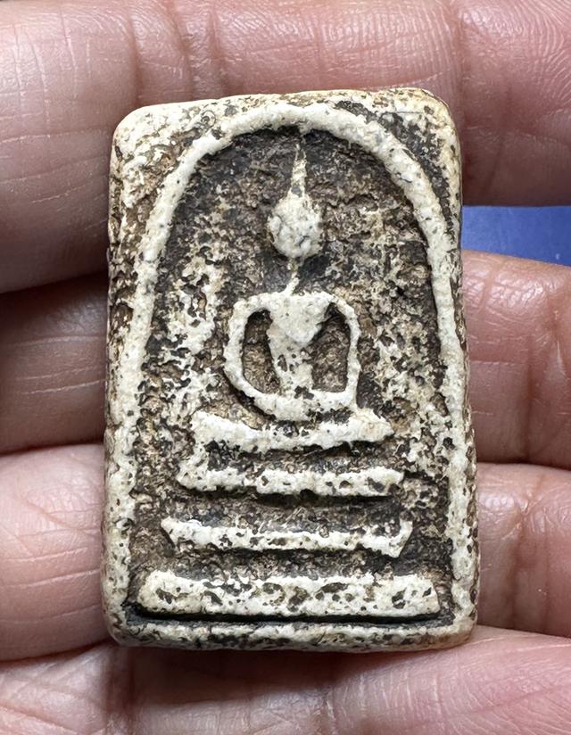 พระสมเด็จพิมพ์ใหญ่ เนื้อเก่า