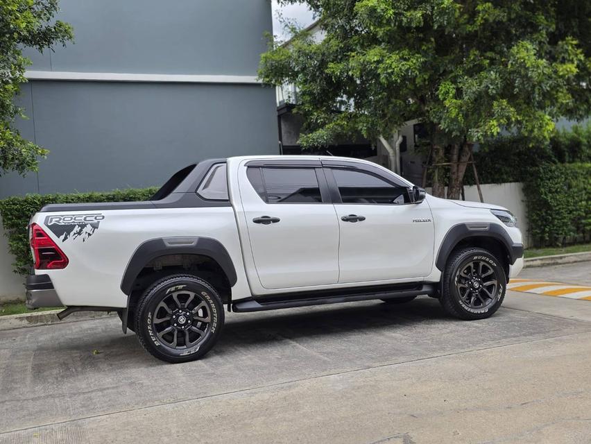 เจ้าของขายเอง Toyota Hilux Revo Rocco 2.4AT 2023 4