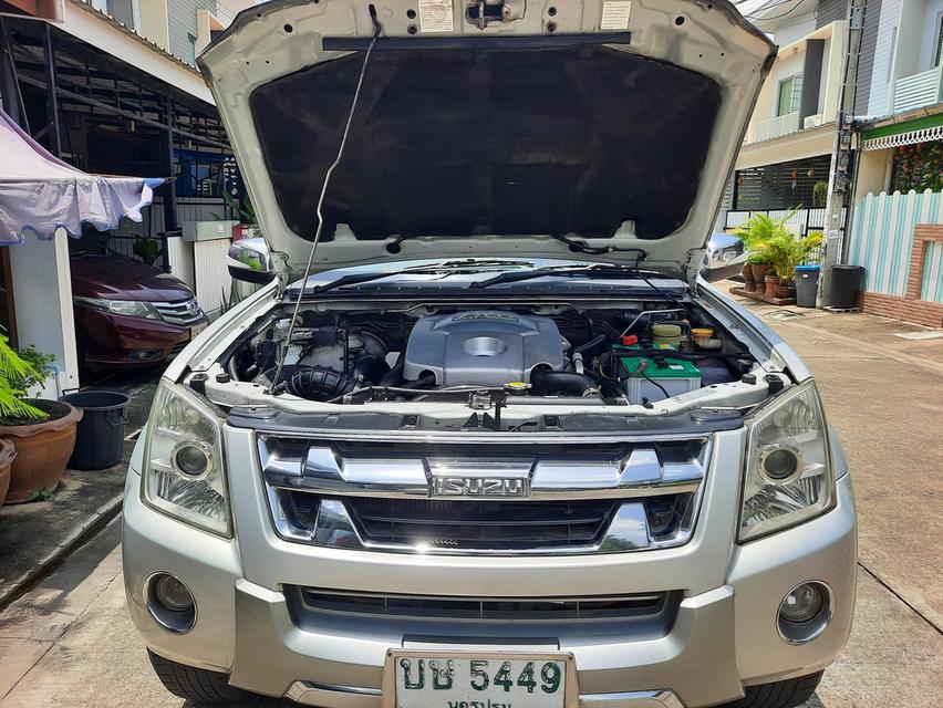 รถกระบะมือสองIZUZU DMAX 6