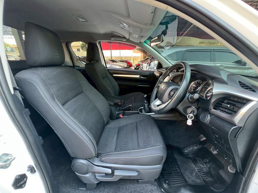 ปี 2022 TOYOTA HILUX REVO, 2.4 MID Z EDITION ไมล์แท้ 62,283 โล มือเดียว รูปที่ 8