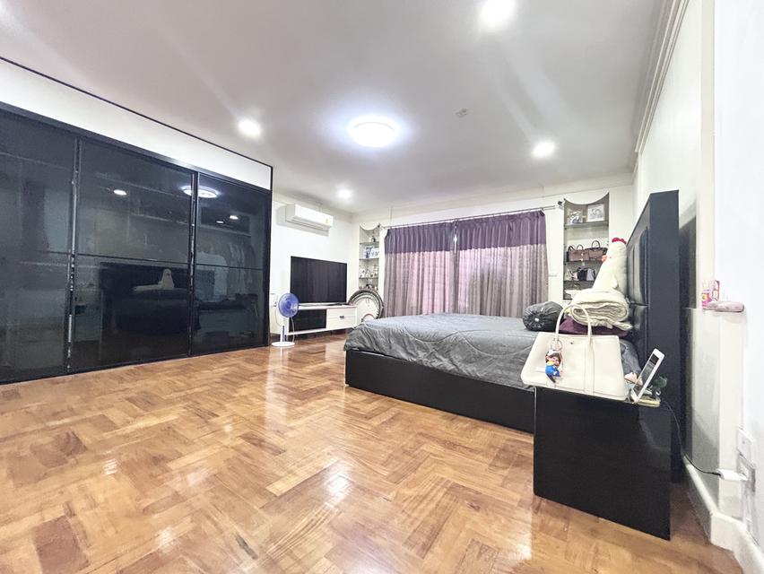 บ้านเดี่ยว 2 ชั้น 89.5 ตร.ว. หมู่บ้านมัณฑนา พระยาสุเรนทร์26 9