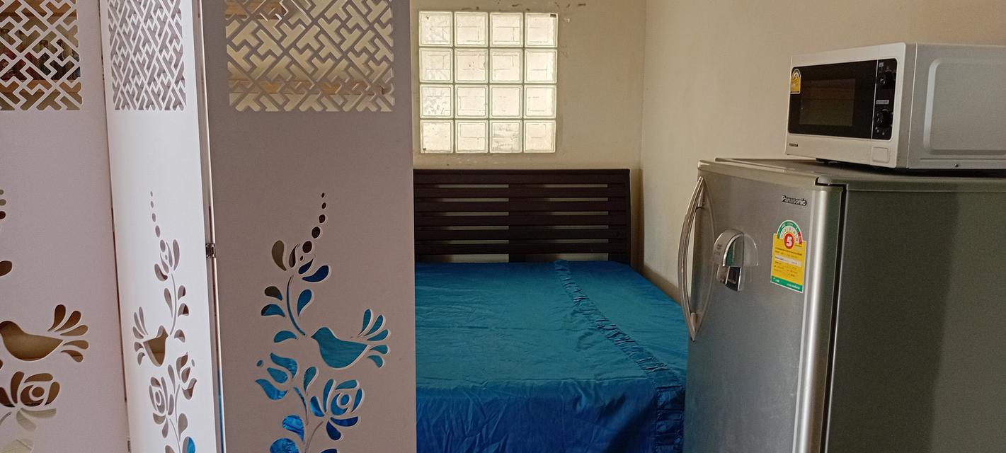 ลดสุด : ขายหรือให้เช่าห้องสวยในลิพวิ่งเพลสคอนโด ปากซอยลาดพร้าว 140 ติดสถานีบางกะปิ พิเศษเหลือเพียงเดือนละ4,800บาทเท่านั้น 5