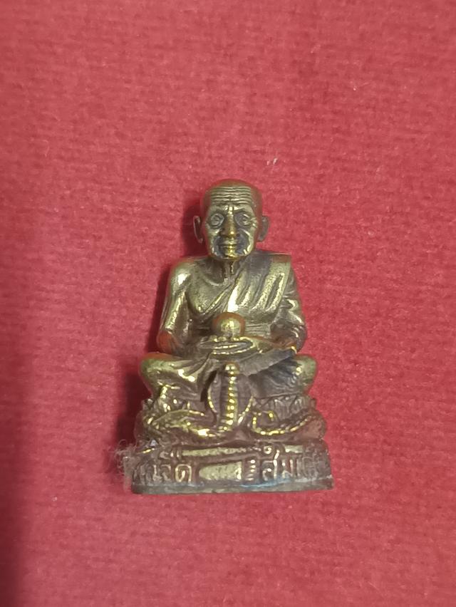 รูปหล่อหลวงปู่ทวด วัดพระโคะ