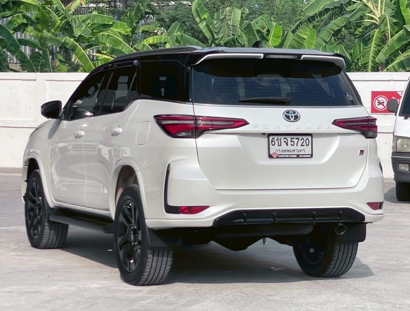 Toyota Fortuner 2.8GR 4wd ปี22 รูปที่ 4