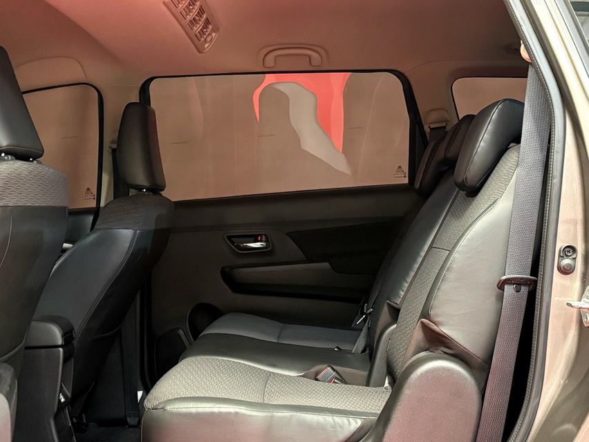 2023 SUZUKI XL7 1.5L ( 7 ที่นั่ง ) รถมือเดียวป้ายแดง รถวิ่งน้อยเพียง 60,000 กม  รถเข้าศูนย์ทุกระยะ รถไม่เคยมีอุบัติเหตุครับ รูปที่ 14