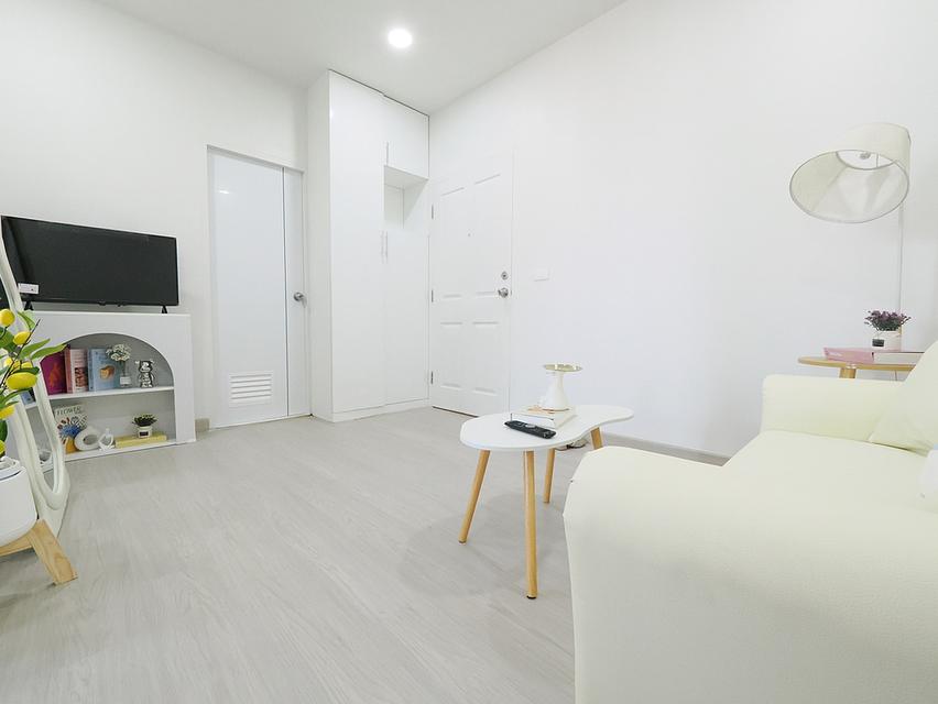 ขายราคาพิเศษ จอนนี่ ทาวเวอร์ 35.33 ตร.ม. ชั้น 10 ทำเลห้วยขวาง เดินทางสะดวก ใกล้ MRT แหล่งไลฟ์สไตล์ ออฟฟิศ รีโนเวทใหม่ พร้อมเฟอร์ คุ้มค่าทุกมิติ 3