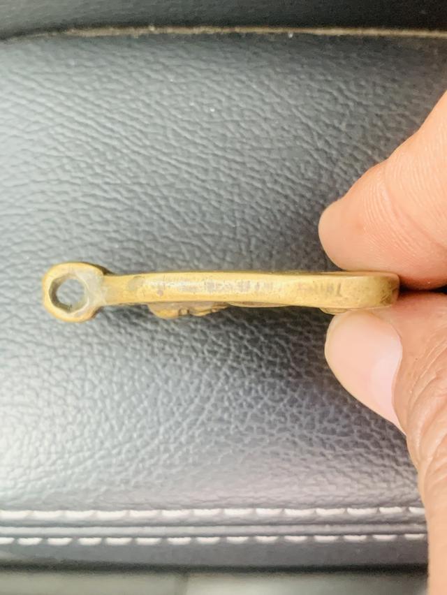 หลวงพ่อเงินจอบใหญ่วัดบางคลาน 3