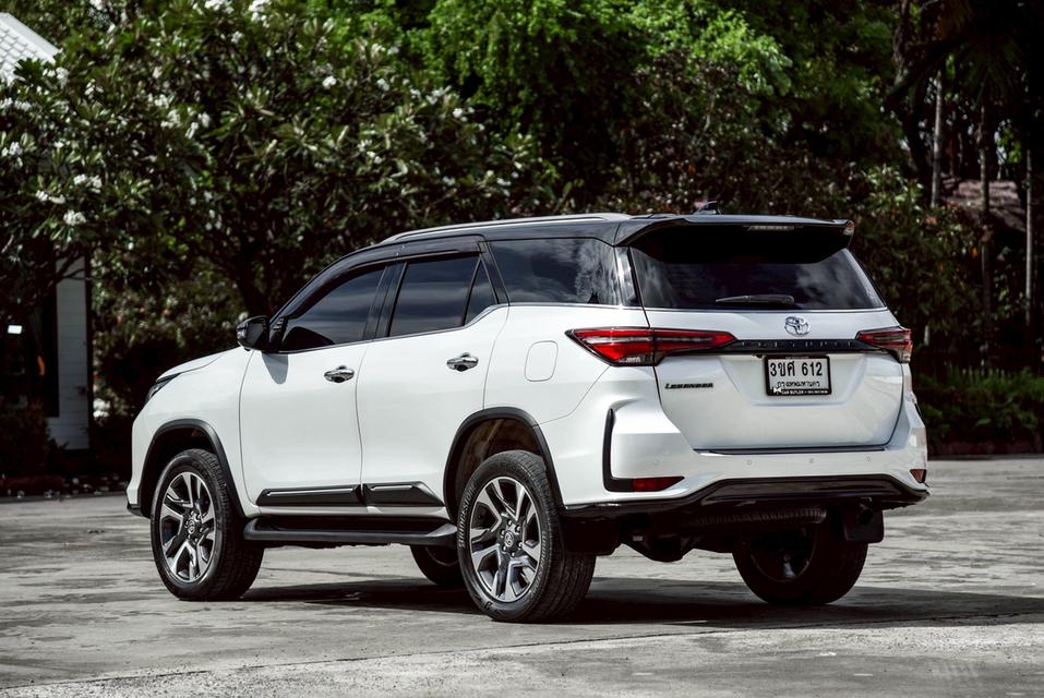 รหัสรถ CBL612 TOYOTA FORTUNER 2.4 Legender 2WD AT 2023 7