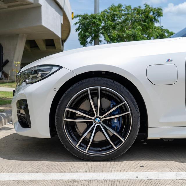 BMW 330e M Sport โฉม G20 ปี 2020 จด 24 รหัส 12AT9753 7