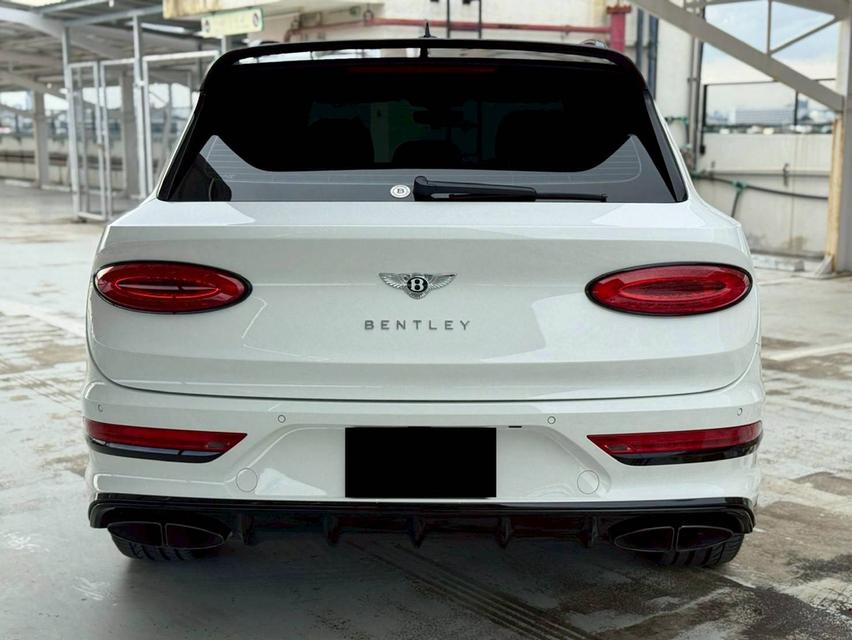 Bentley Bentayga 2022 รถหรูสภาพป้ายแดง แต่ถุกว่าถึง 3ล้านกว่าบาทเลย