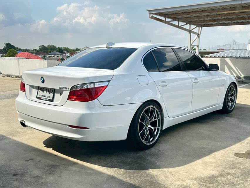 BMW 525i (E60) " LCI " เกียร์ไฟฟ้า 2.5L N/A 6AT