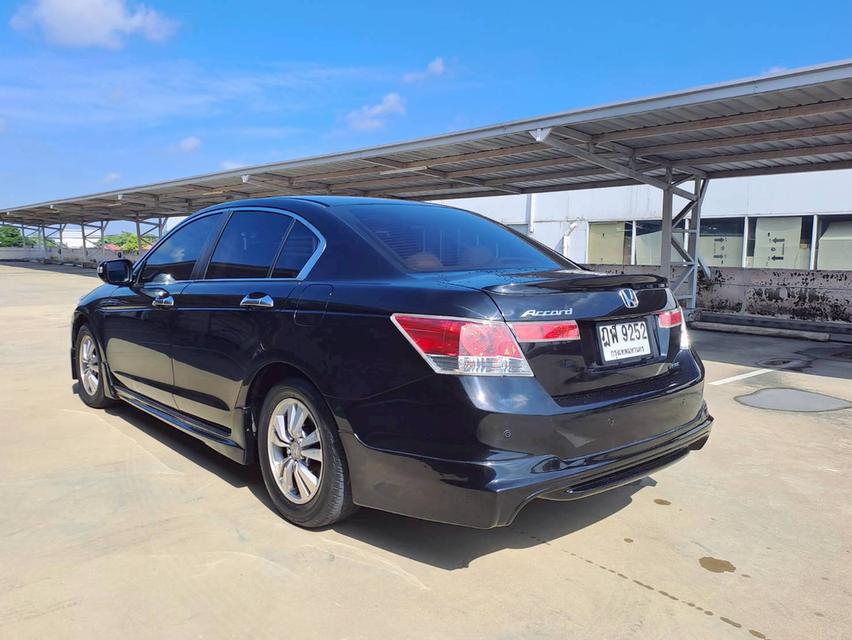 HONDA ACCORD 2.0 E V-TEC ปี2011 สีดำ